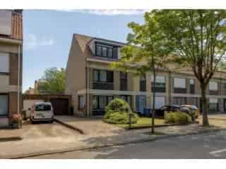 Huis te koop Hoboken - Instapklare HOB met garage en tuin