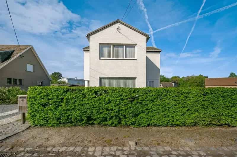 Huis te koop Sint Katelijne Waver: Ruime gezinswoning met potentieel
