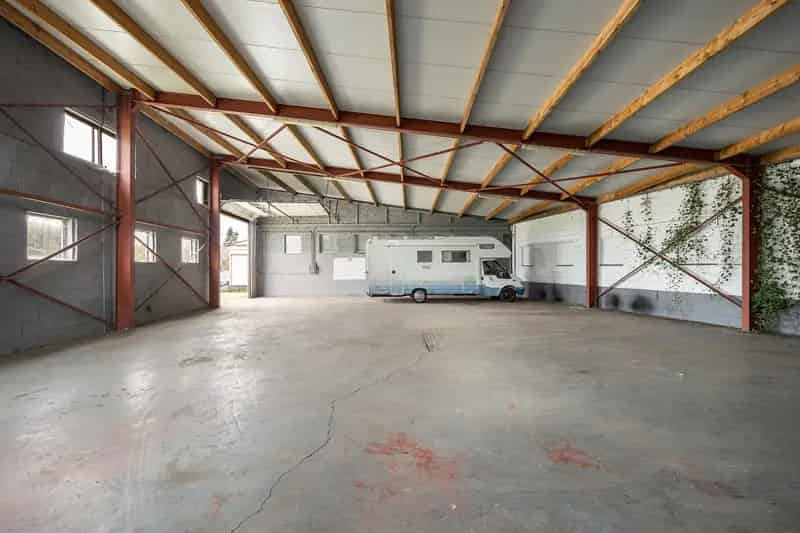 Huis te koop Lille: Woning met Garage 410m² en Toonzaal 96m²