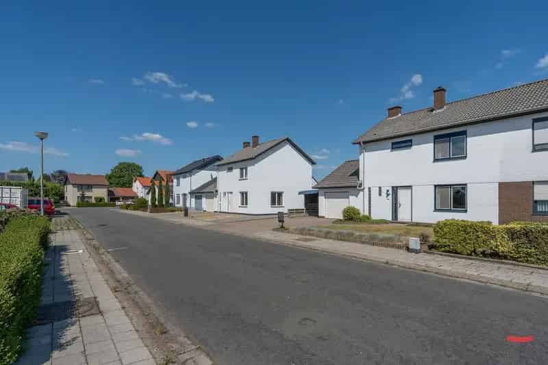 Huis te koop: Instapklare woning met 3 slaapkamers en tuin
