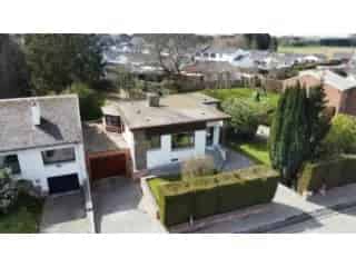 Bungalow te koop Oupeye - Ruime woning met garage en tuin