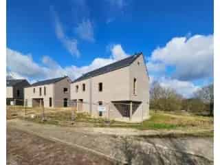 Huis te koop 4 slaapkamers grote tuin Asse