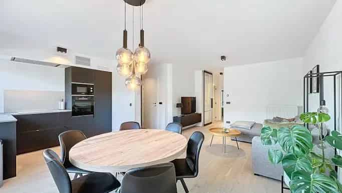 Appartement te Huur Merksem 2 Slaapkamers Terras Garage