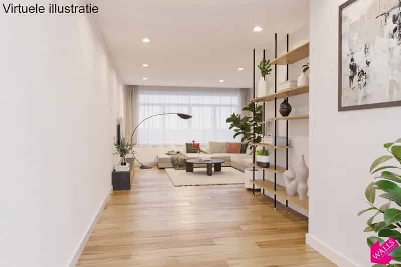 Te renoveren appartement 2 slaapkamers terras