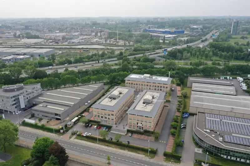 Kantoorruimte te Huur Drogenbos Techno Center 900m2