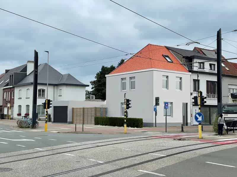 Huis te koop Zwijnaarde: gerenoveerde woning nabij Gent