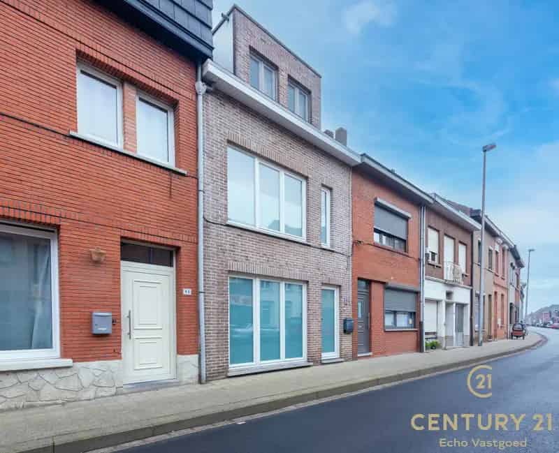 Huis te koop Turnhout: Ruime gezinswoning met tuin en zonnepanelen