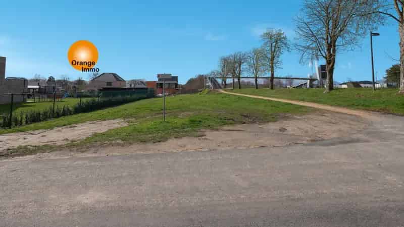 Bouwgrond Lanklaar Zuid-Willemsvaart 5a