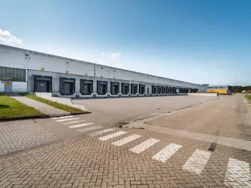 Distributiecentrum te Huur Nabij E19 Antwerpen