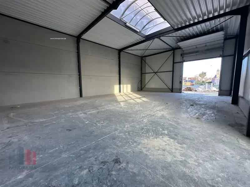 Nieuwbouw KMO unit te koop Wevelgem 340m²