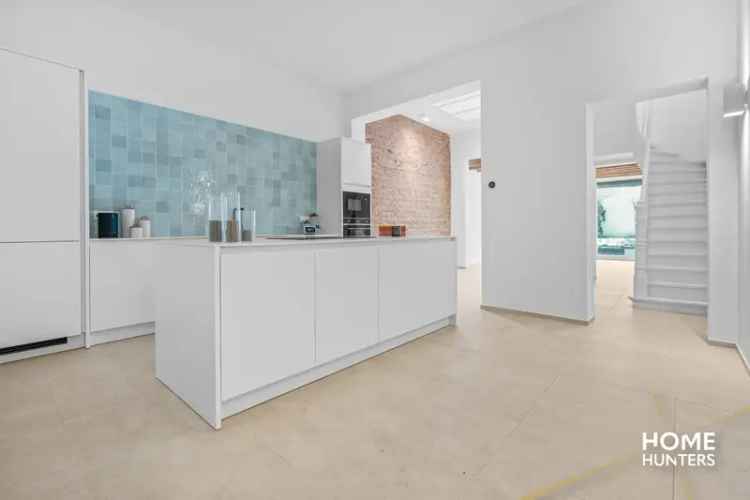 Koop herenwoning in Ieper met luxe renovatie