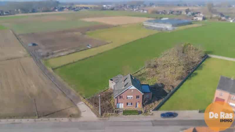 Te renoveren woning Aaigem - 4 slaapkamers - groot perceel