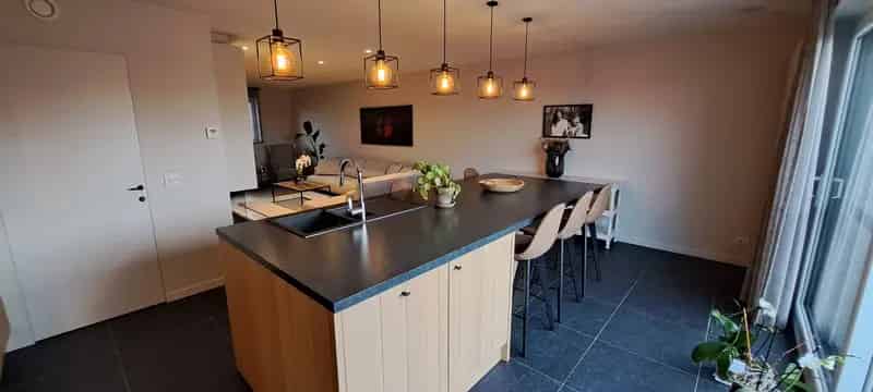 Nieuwbouw woning te huur 3 slaapkamers Zwevezele