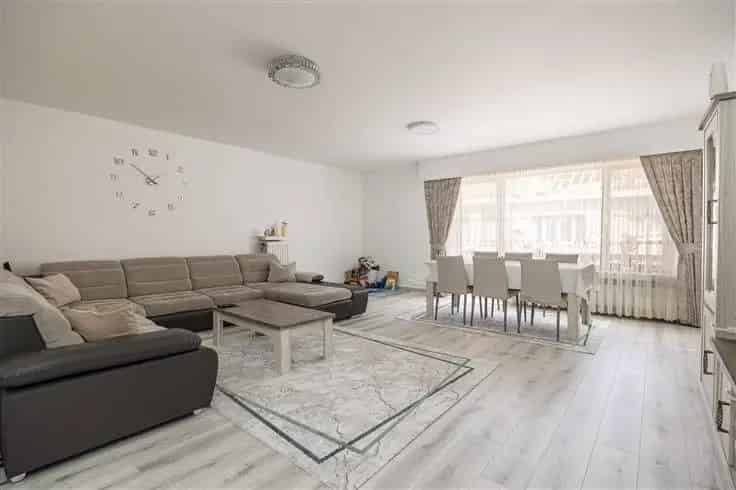 Appartement te koop Hoboken 3 slaapkamers terras garage