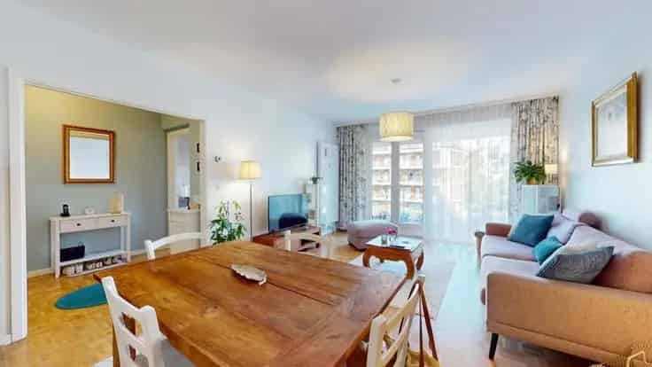 Appartement 1 Slaapkamer Auderghem gerenoveerd 74m²