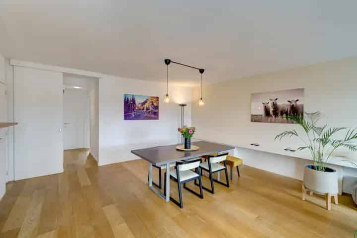 Penthouse te Laken 2 slaapkamers 2 badkamers 2 terrassen