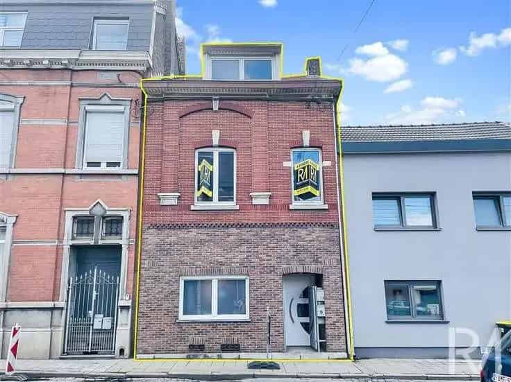 Huis te koop Oupeye: 4 slaapkamers, garage en tuin