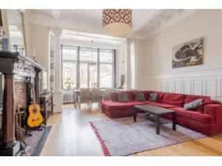 Herenhuis te koop Brussel 380m² 5 slaapkamers