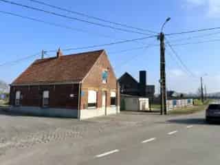 Grond te koop Nokere - HOB te renoveren met garage en tuin