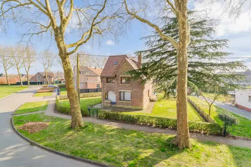 Huis te huur Genk 5 slaapkamers Rustige buurt