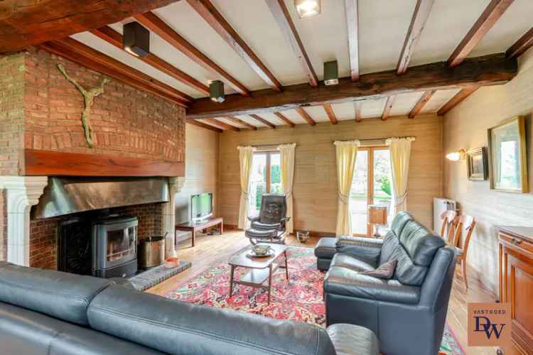 Luxe villa te koop - Ruimte, rust en klasse