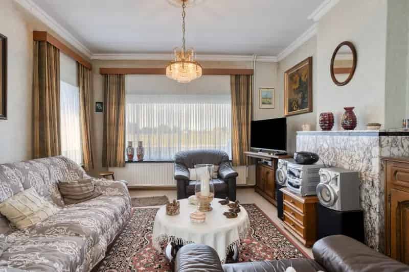 Gezinswoning te huur Aarsele 4 slaapkamers ruime tuin