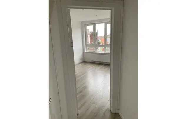 Huur 1 slaapkamer appartement van 15 m² in Charleroi