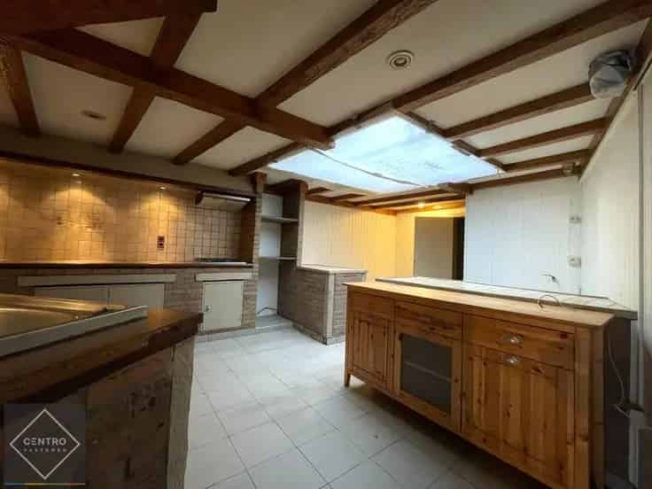 Huis Te Koop Eernegem 3 slaapkamers 7 rendement