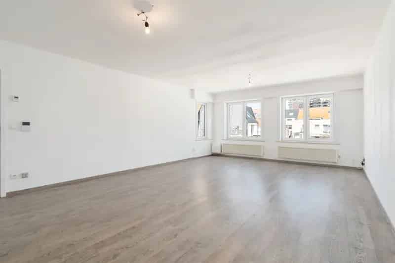 Appartement te Koop Blankenberge - 2 slaapkamers - Recent Vernieuwd