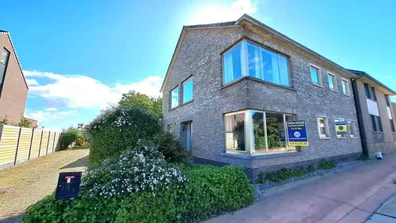 Gezinswoning 5 slaapkamers 2 badkamers