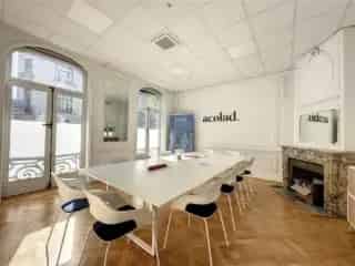Kantoorruimte te Huur Elsene 1000m²