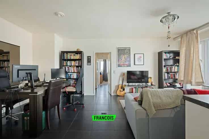 Appartement te Koop Evere 2 slaapkamers groot terras