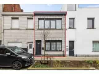 Gerenoveerde woning 3 slaapkamers Merksem