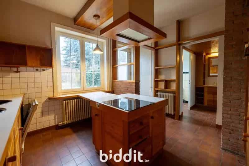 WONING Halfopen Bebouwing 4 slaapkamers Garage Tuin
