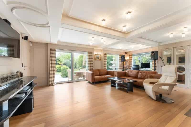 Huis te koop Roeselare - Instapklare woning met tuin en 3 slaapkamers