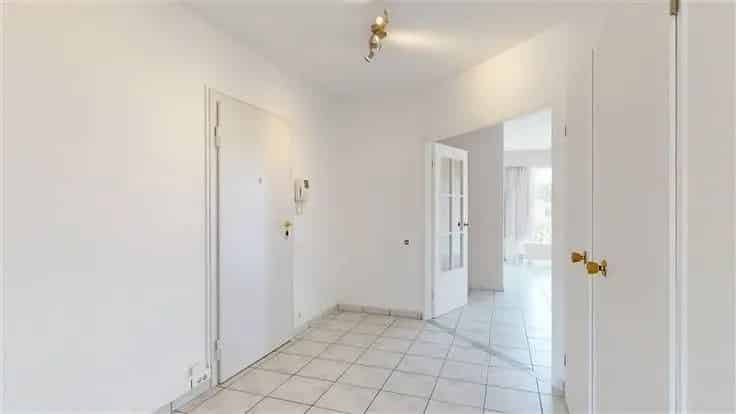 Appartement te Koop Anderlecht Nabij Westland Shopping
