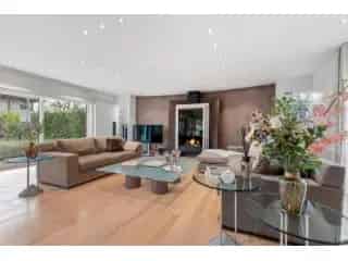 Huis te koop Lochristi 407m² 4 slaapkamers grote tuin