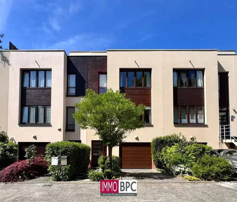 Ruime Lichtrijke Woning te Koop