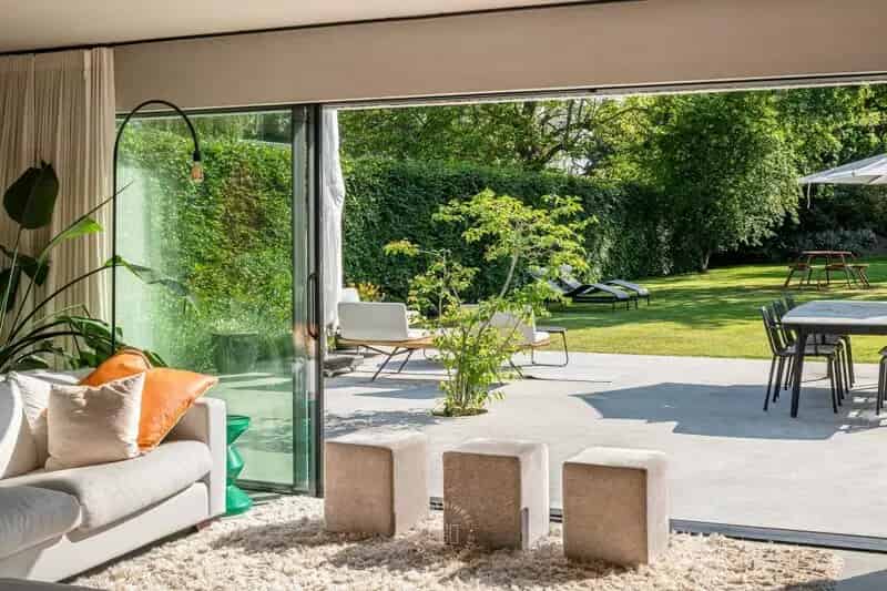 High-End woning met uniek bijgebouw Sint-Martens-Latem