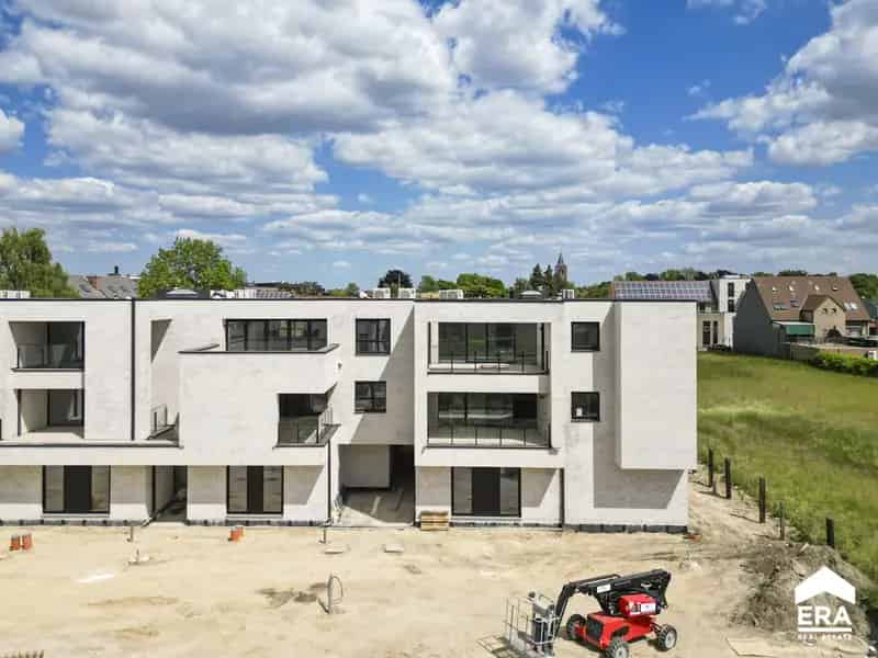Ruim Appartement te Huur Lommel - 3 Slaapkamers - Parkzicht