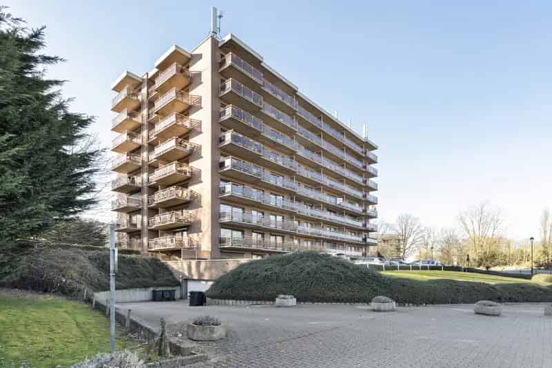 Rustig 2-kamerappartement Neder-Over-Heembeek
