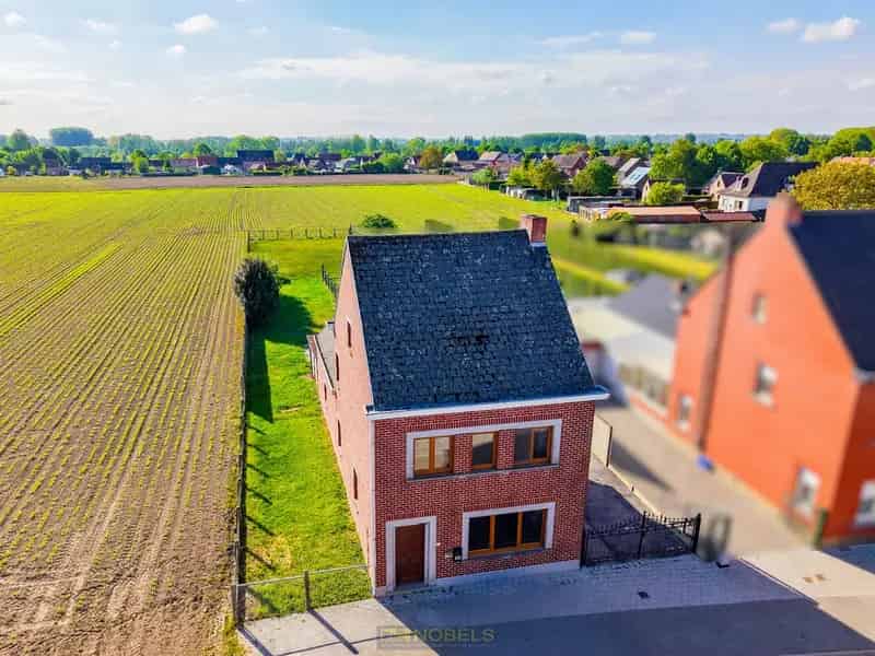 Huis te koop Zingem: Gezinswoning met grote tuin te renoveren