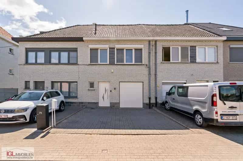 Rijwoning te huur: gerenoveerd, tuin, garage, uitbreidingsmogelijkheden