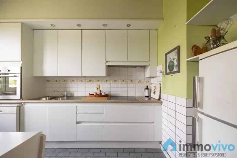 Groot Appartement te Koop met Zuid-Terras Nabij Sint-Goriksplein