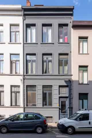 Opbrengsteigendom Antwerpen: Instapklaar met Onmiddellijk Rendement