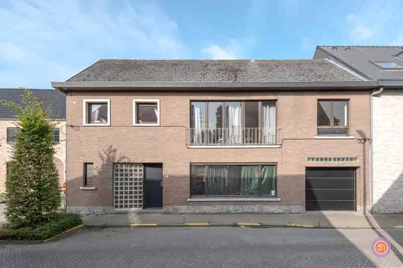 Huis te huur met veel potentieel in Wintam