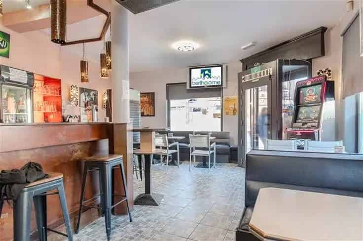Huis Te Koop Winkelruimte Grivegnée 240m²