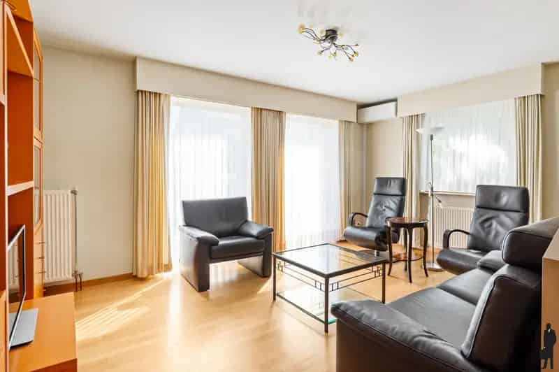 Verrassend Ruime Woning 5 Slaapkamers Zuidwest Tuin