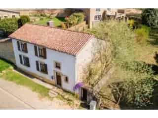 Huis te koop Torgny renovatieproject karaktervolle woning
