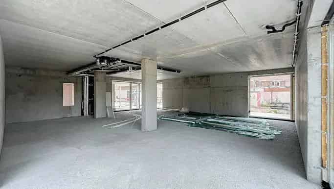 Handelspand te Huur Kortrijk 112.5m²
